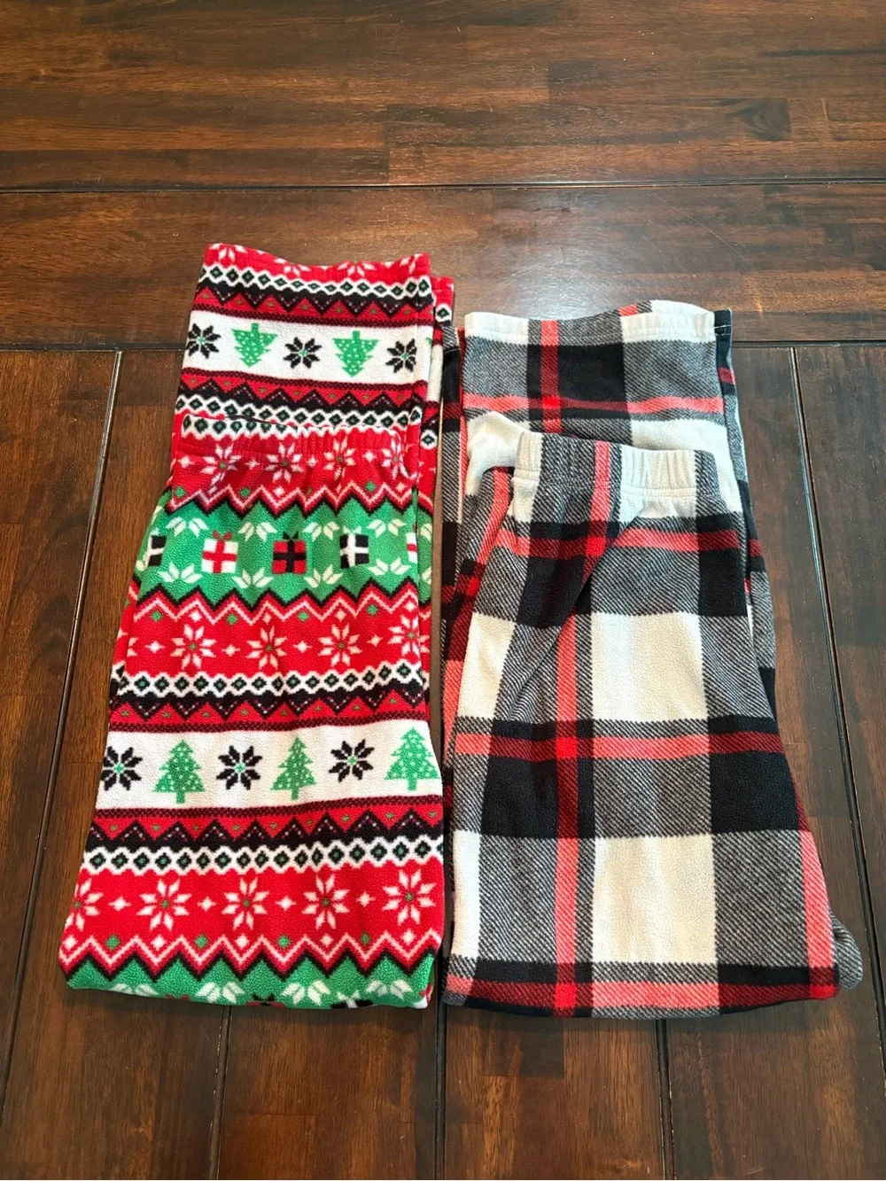 Kids XL Holiday Print Fleece Bottoms, Set of 2